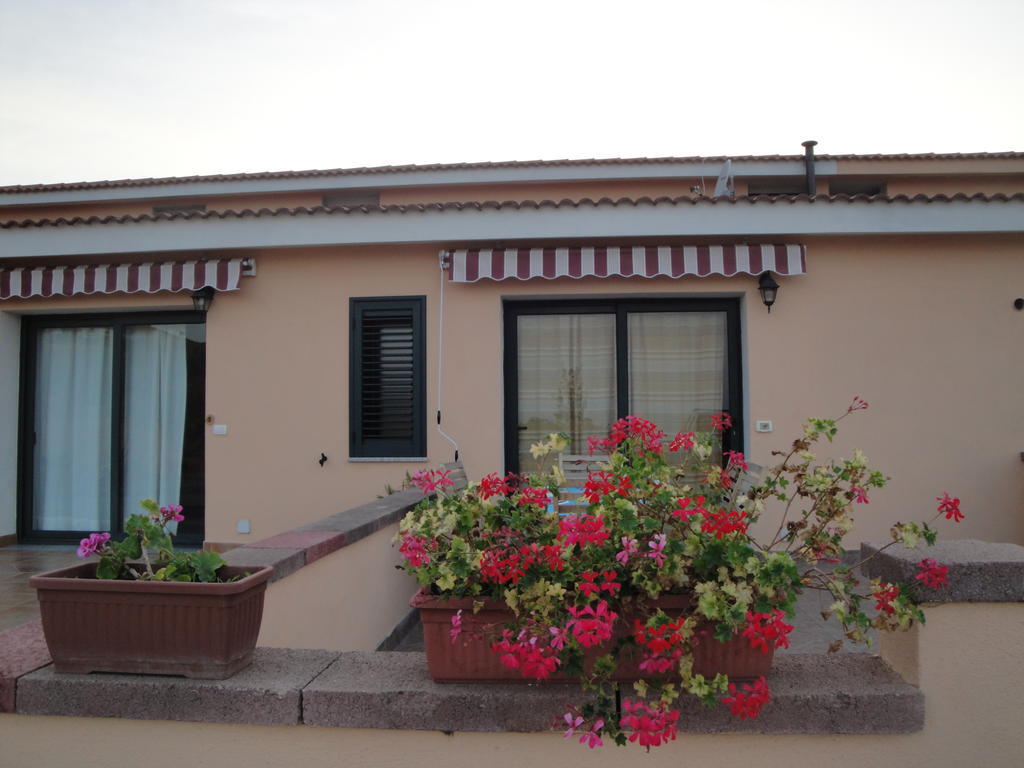 La Jatta Hotel Budoni Exterior photo