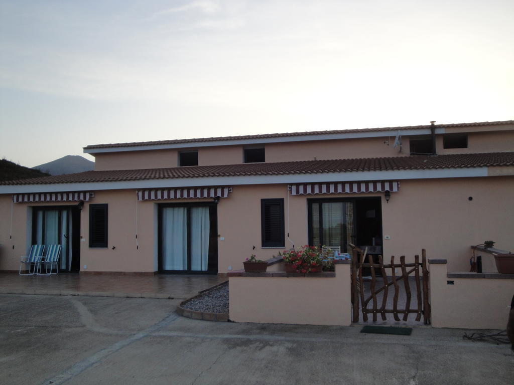 La Jatta Hotel Budoni Exterior photo